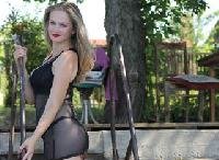 Kairina - Ich lerne viele neue Leute kennen, die das Leben aufregend machen. Ich kann auch meine Fantasien mit dir teilen und dir helfen, deine zu erfüllen, während wir sie gemeinsam erforschen! :)
