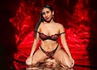 HollyRogers - Hallo Liebling, ich bin HollyRogers, ein Mädchen wie kein anderes, mit vielen Ideen für Shows und um die erotischen Grenzen meines Körpers auszuloten, ich möchte jeden Zentimeter von mir kontrollieren können und du genießt es. Ich bin bereit für Ihre Ideen und ich hoffe, Sie sind auch bereit für mei